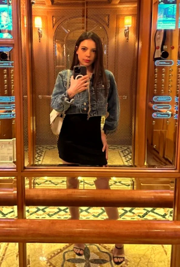 Petit Jolie