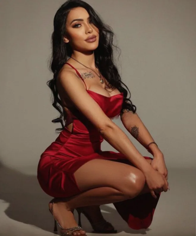 Nomira