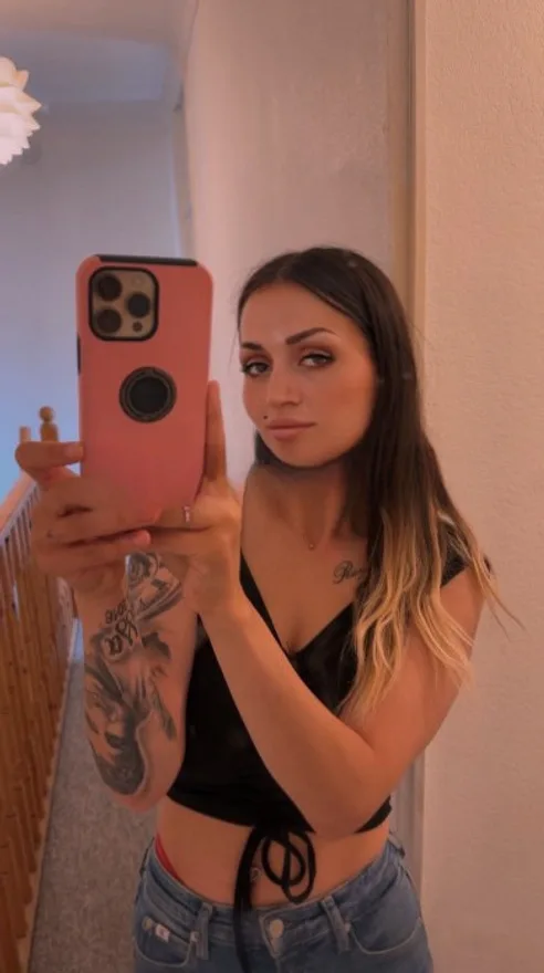 Evenela