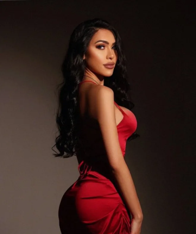 Nomira