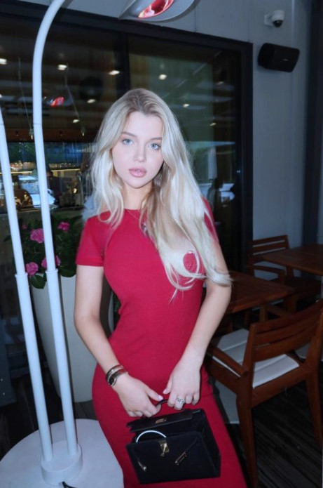 Alla